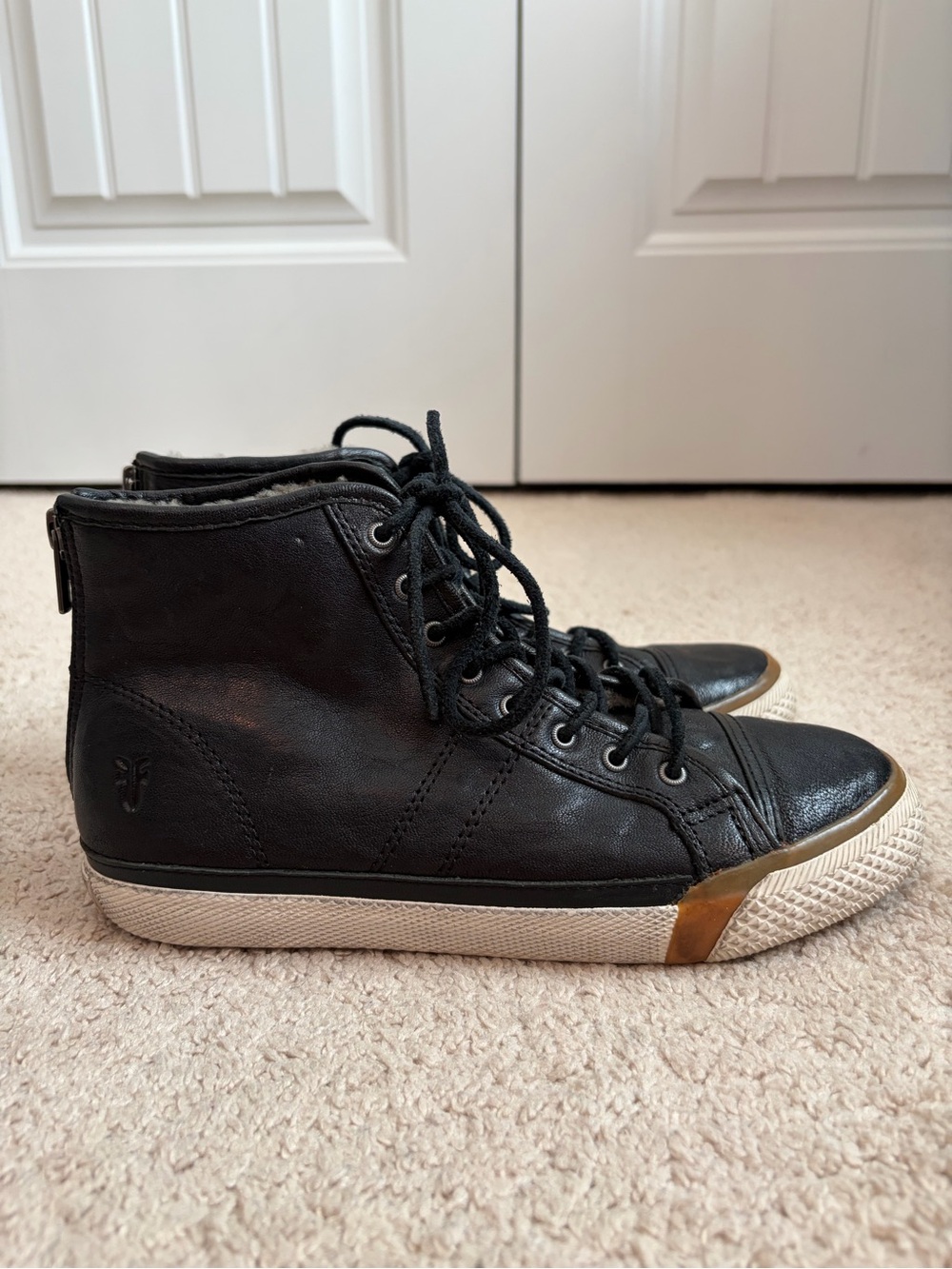 Frye Greene Black Leather Shearling Lined High Back Zip Bootie Sneaker Size 6.5M - Picture 5 of 10